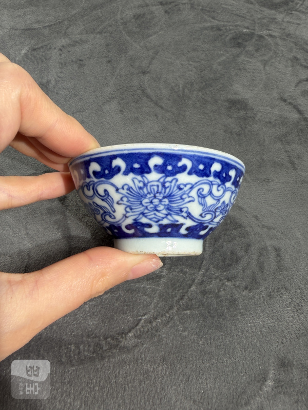 清晚期青花如意云头纹缠枝花卉纹小茶园 - 图2